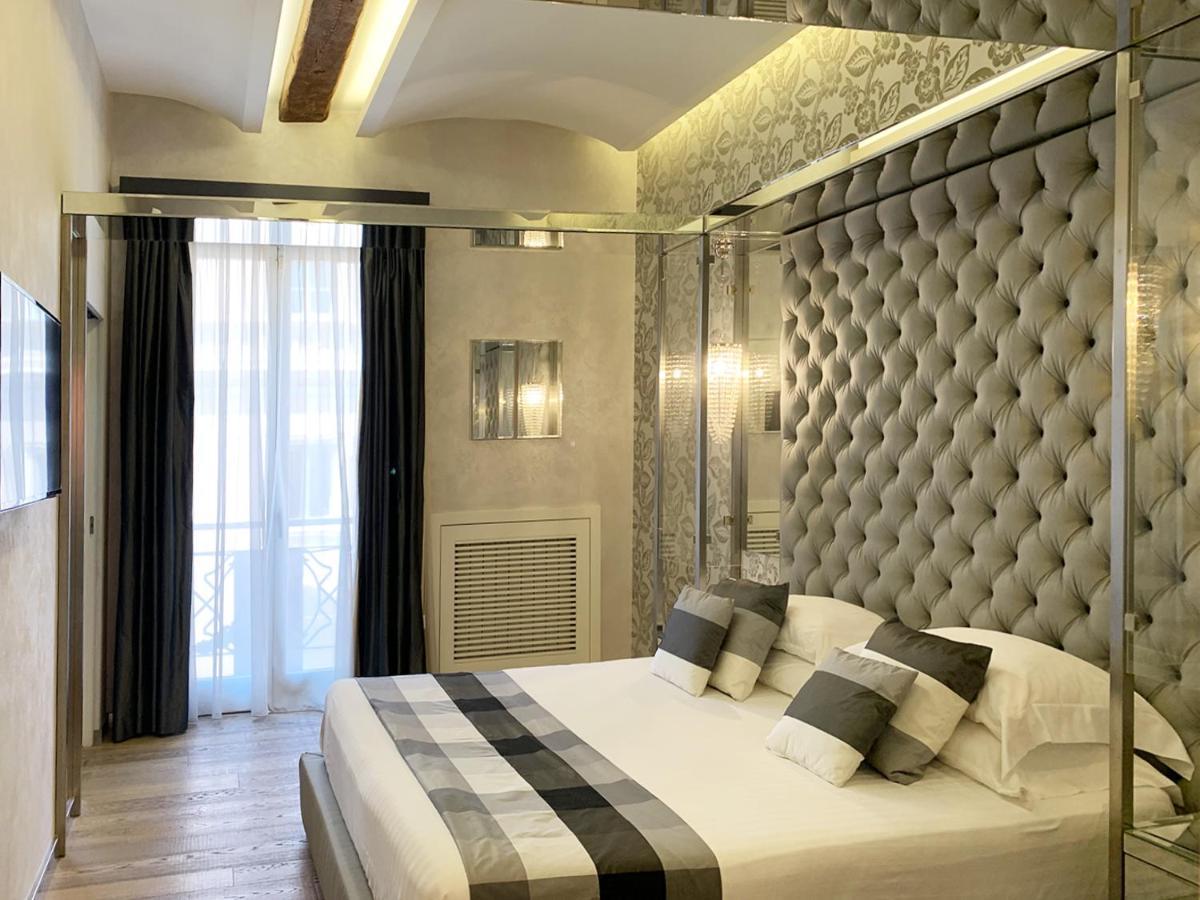 Arcasuite Tritone Luxury Rome Exterior photo