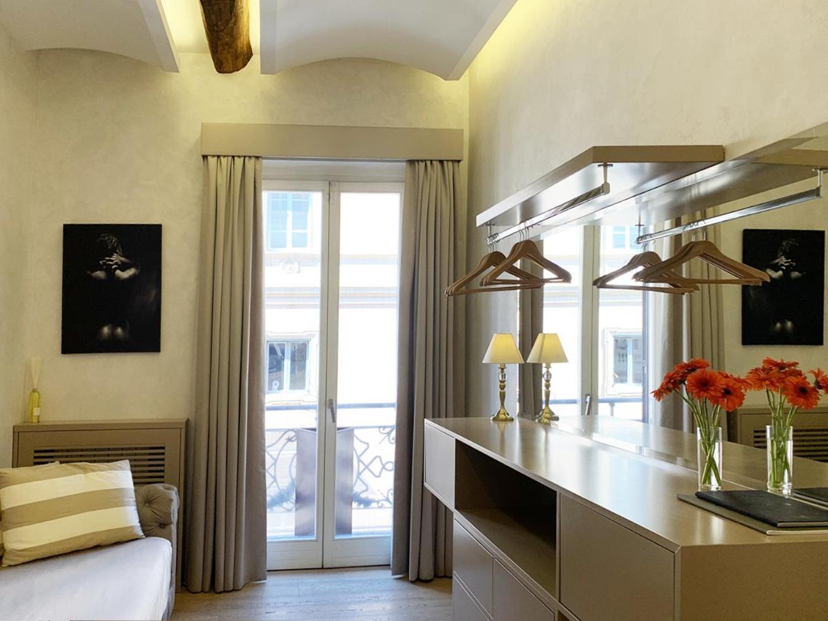 Arcasuite Tritone Luxury Rome Exterior photo